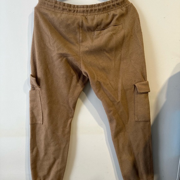 Essentials Tan Sweatpants - Picture 5 of 7